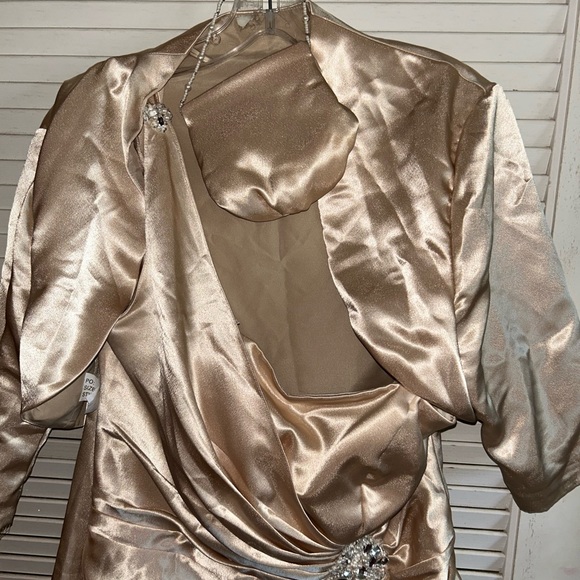 Mary’s Bridals Modern Maid Collection Dress with jacket and small purse - Picture 6 of 12